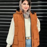 پافر بلوکی کوتاه زنانه کلاه دار رنگ آجری